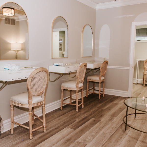 Ramblewood Bridal Suite Vanities